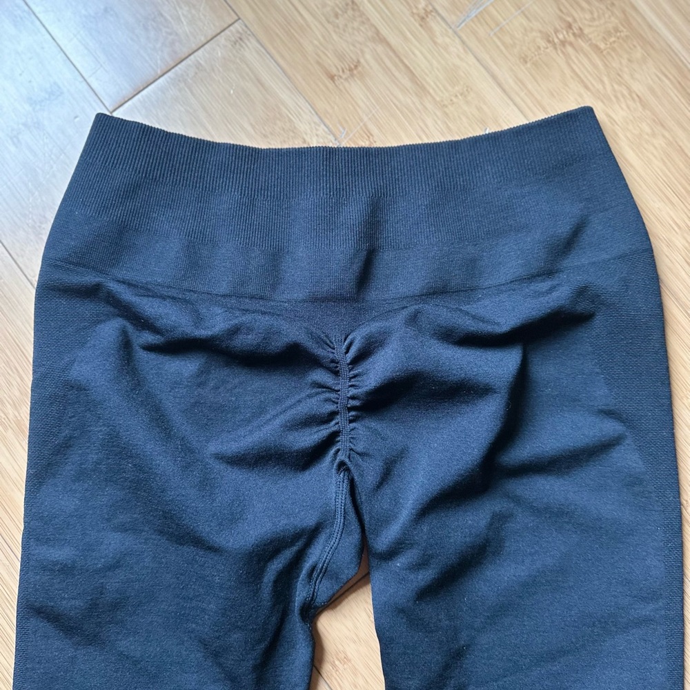 Scrunch booty leggings